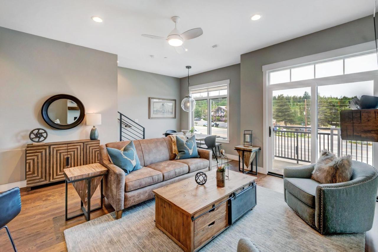 Luxury Loft Retreat: Hot Tub, Views & Activity Perks Villa Winter Park Exterior photo